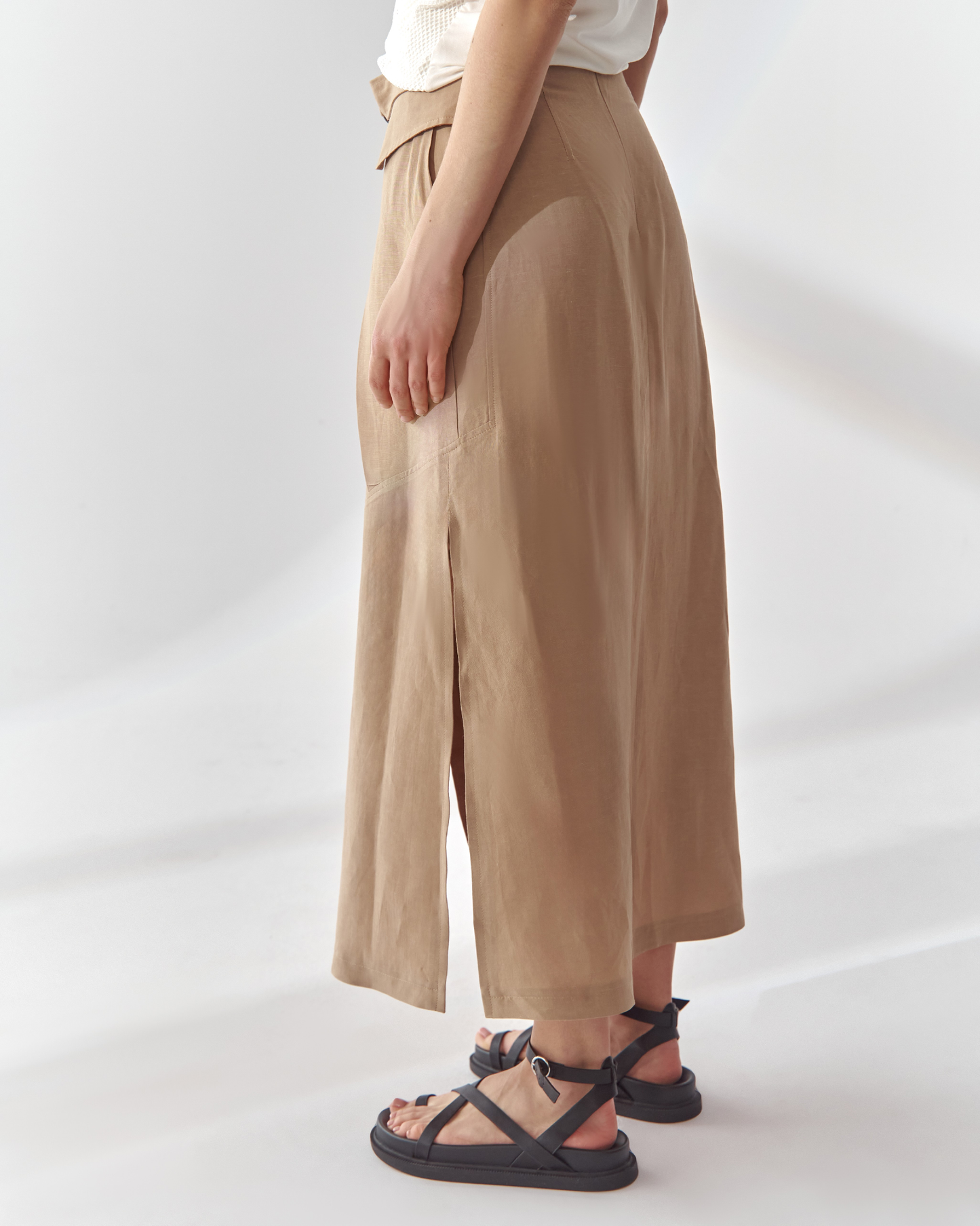 Aveno Beige Skirt