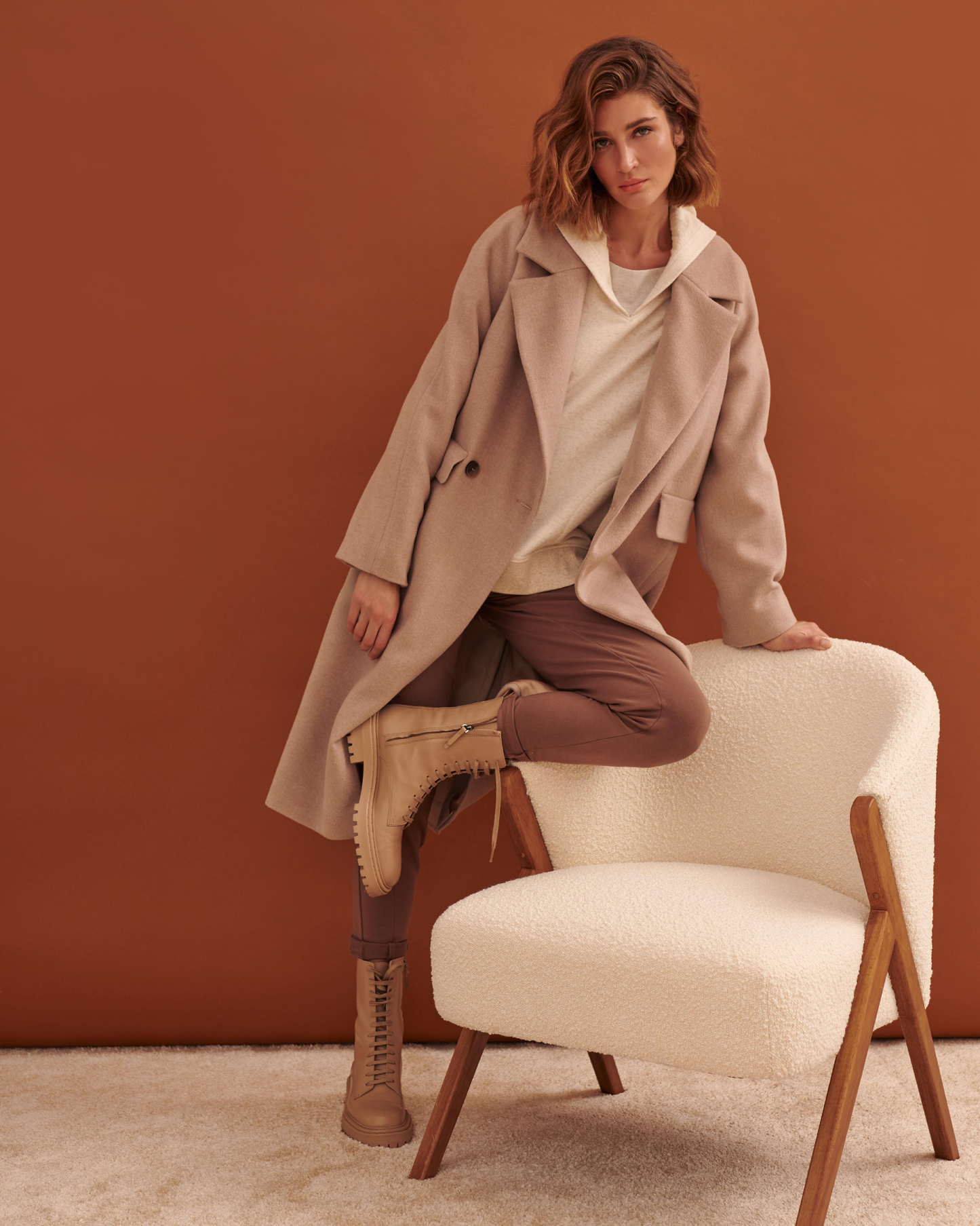 Scarlett Beige coat
