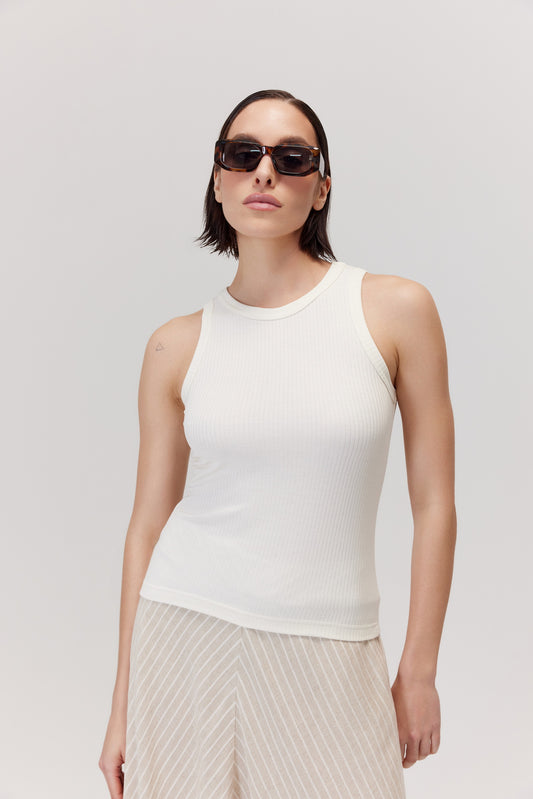 Top typu basic Boxer ecru