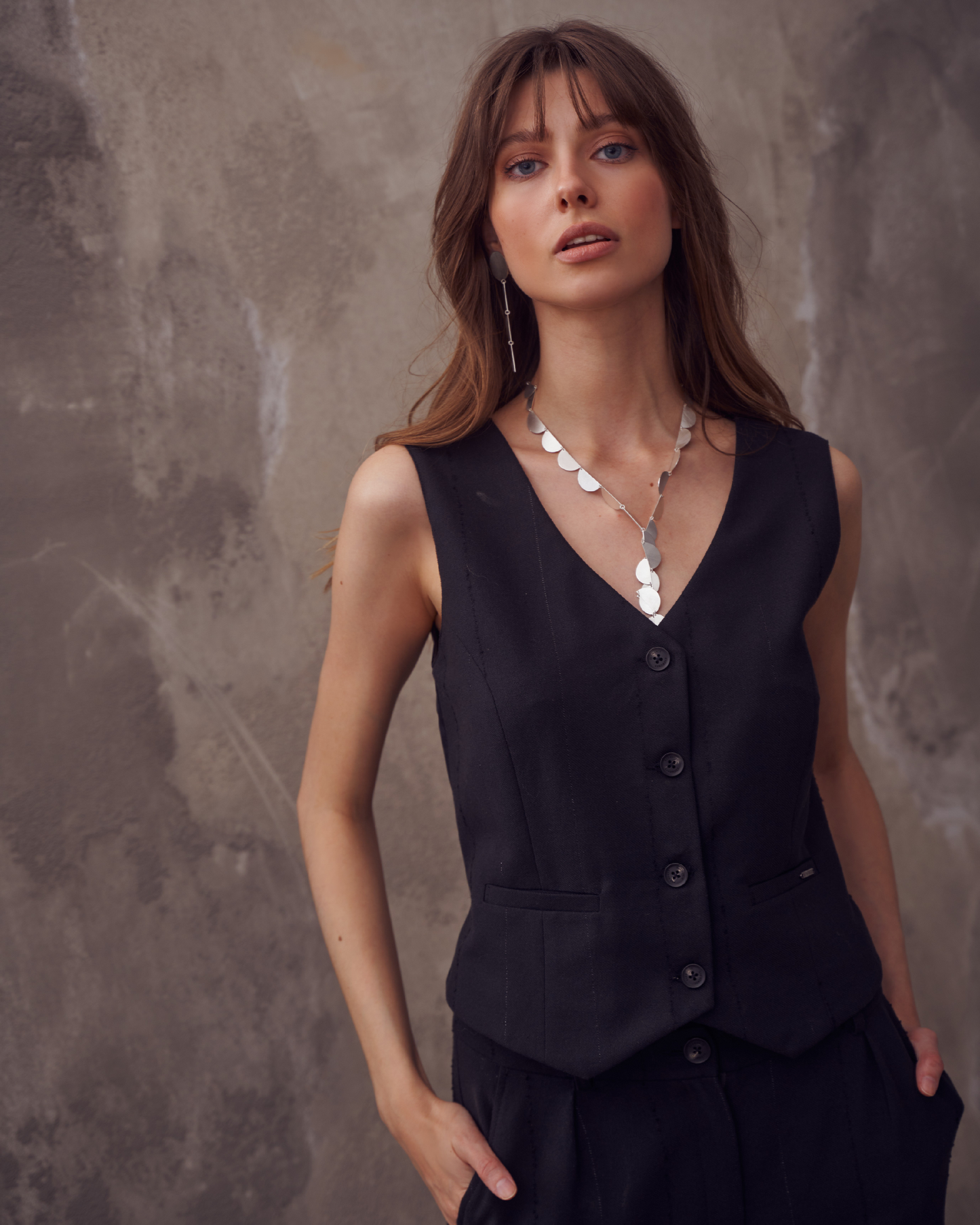 Benett Black Vest