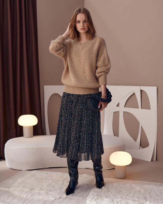 Omar Beige sweater
