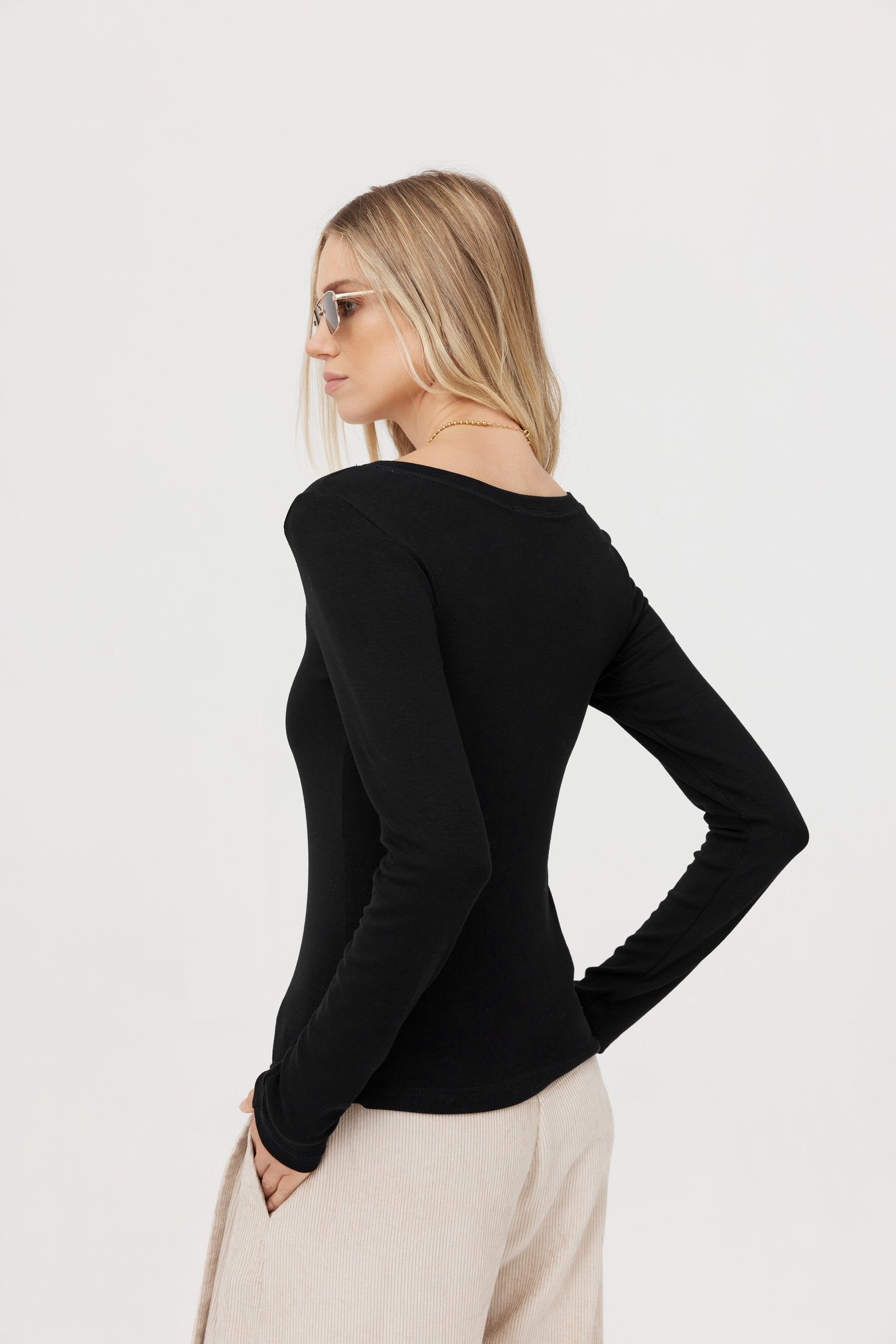 Bluzka longsleeve Pari czarna