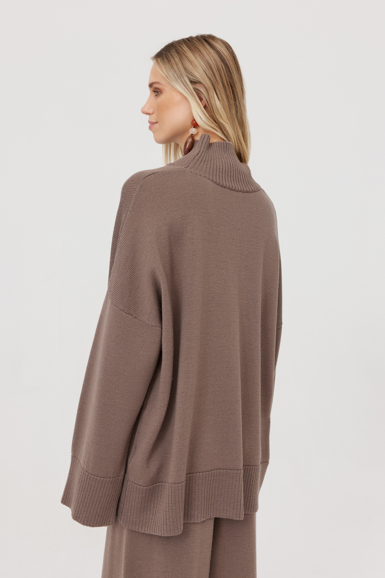 Sweter z wełny merynosa Mero mocca